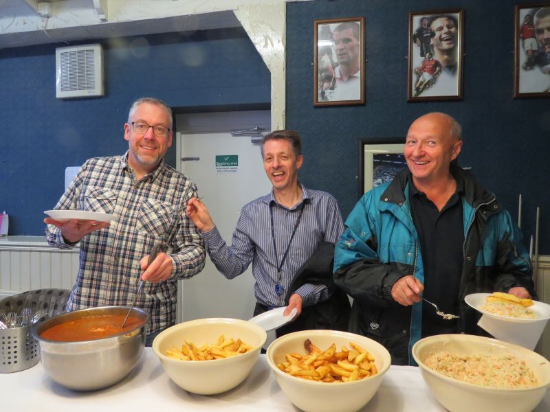 Grubs up again!<br>Gareth Robinson, Alan Critchley and Bob Sharples